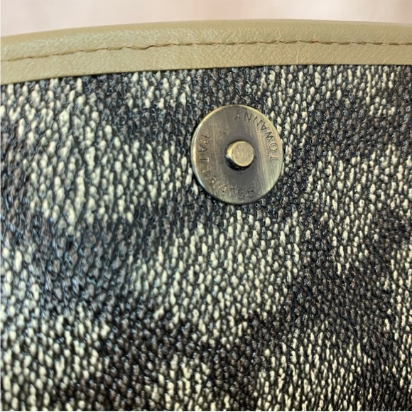 Vintage YSL Yves Saint Laurent Giraffe Print Leather Clutch Pouch - Picture 11 of 16